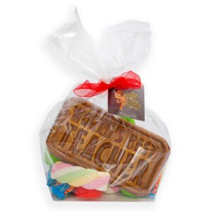 Our Best Teacher gift bag, full of delicious pick and mix sweets and a premium handmade chocolate bar. Delivery available nationwide from our online sweetshop.