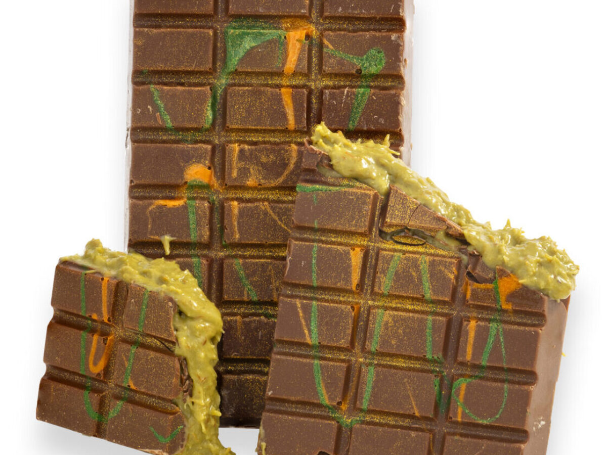 Dubai Chocolate Bar – Sugar Plum Sweetery