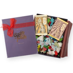 The Sugar Plum Sweet Box Dubai & Bueno, the perfect Christmas gift. From the creators of the viral Chocolate Dubai Bar. Delivery available nationwide.